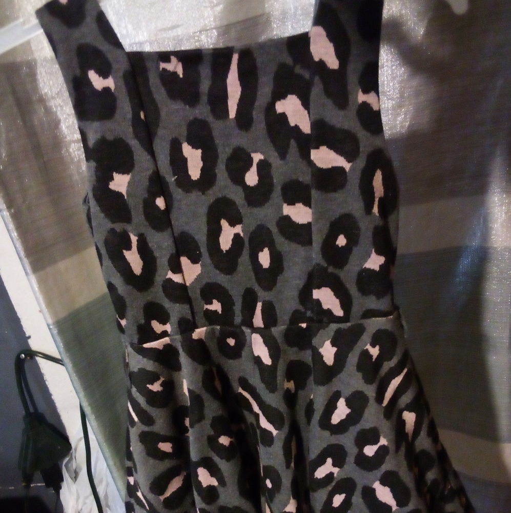 Girls dress - Picture 5 of 9